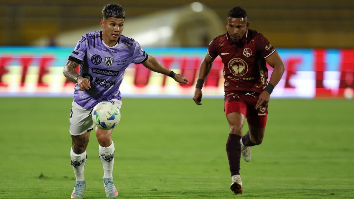 nos-penaltis,-del-valle-bate-mushuc-runa-e-vai-as-quartas-na-sul-americana