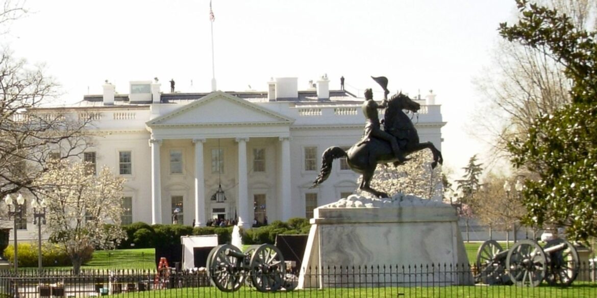 casa-branca-diz-que-ha-disposicao-para-conversa-entre-putin-e-zelensky