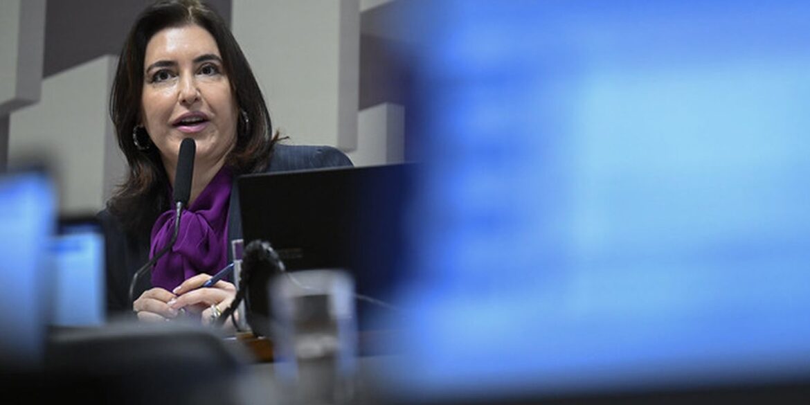 no-senado,-tebet-defende-revisao-de-gastos-e-de-isencoes-fiscais